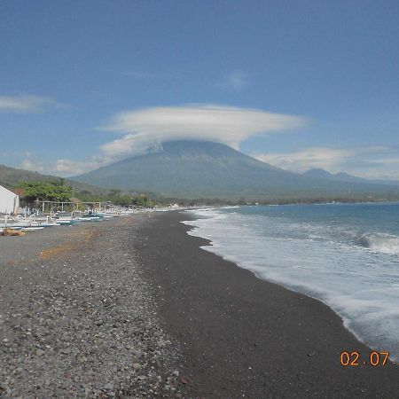Amed Beach Villa Esterno foto